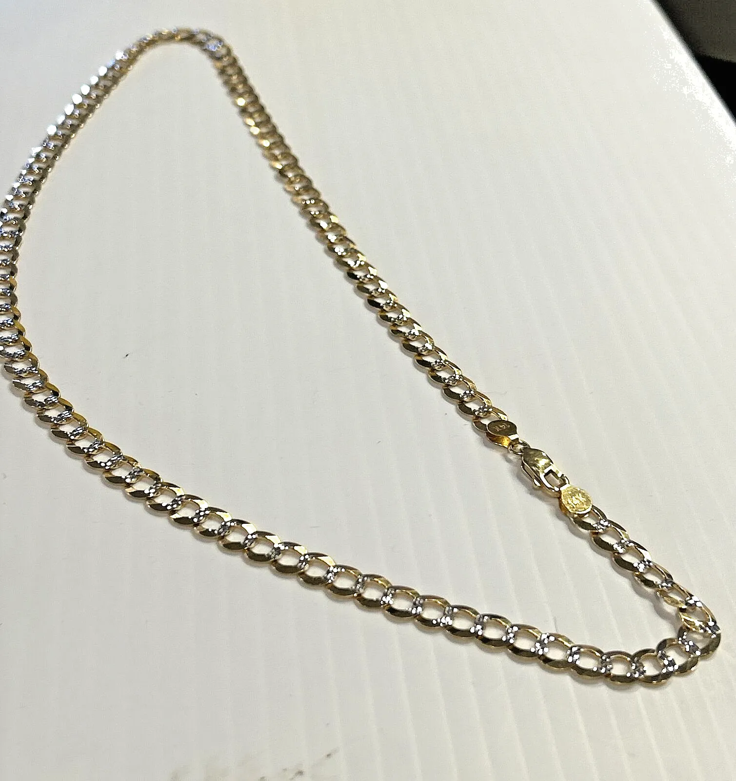14k Solid Curb Link Chain w White 22" Inch, 26.7 grams, 7mm
