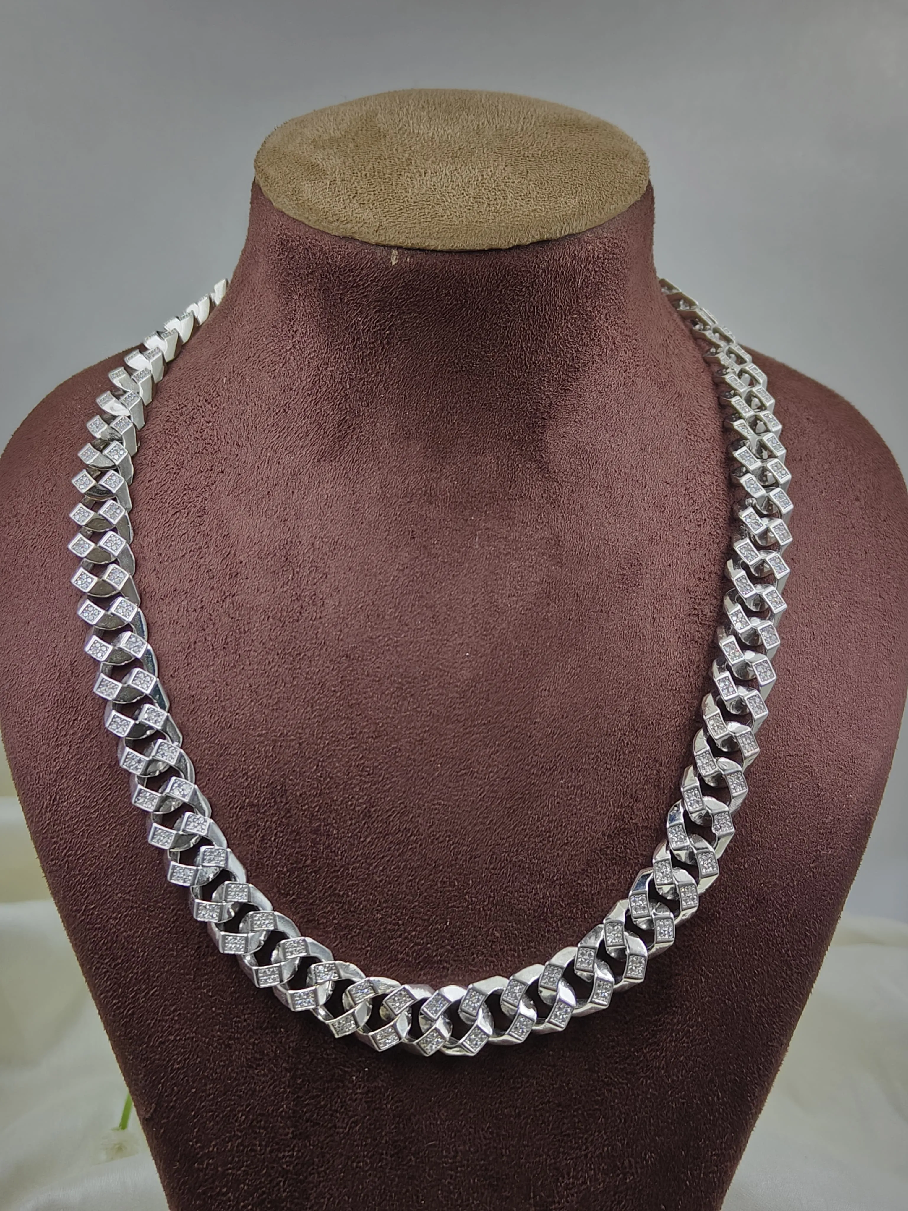 16mm Classic Cuban Chain D 7