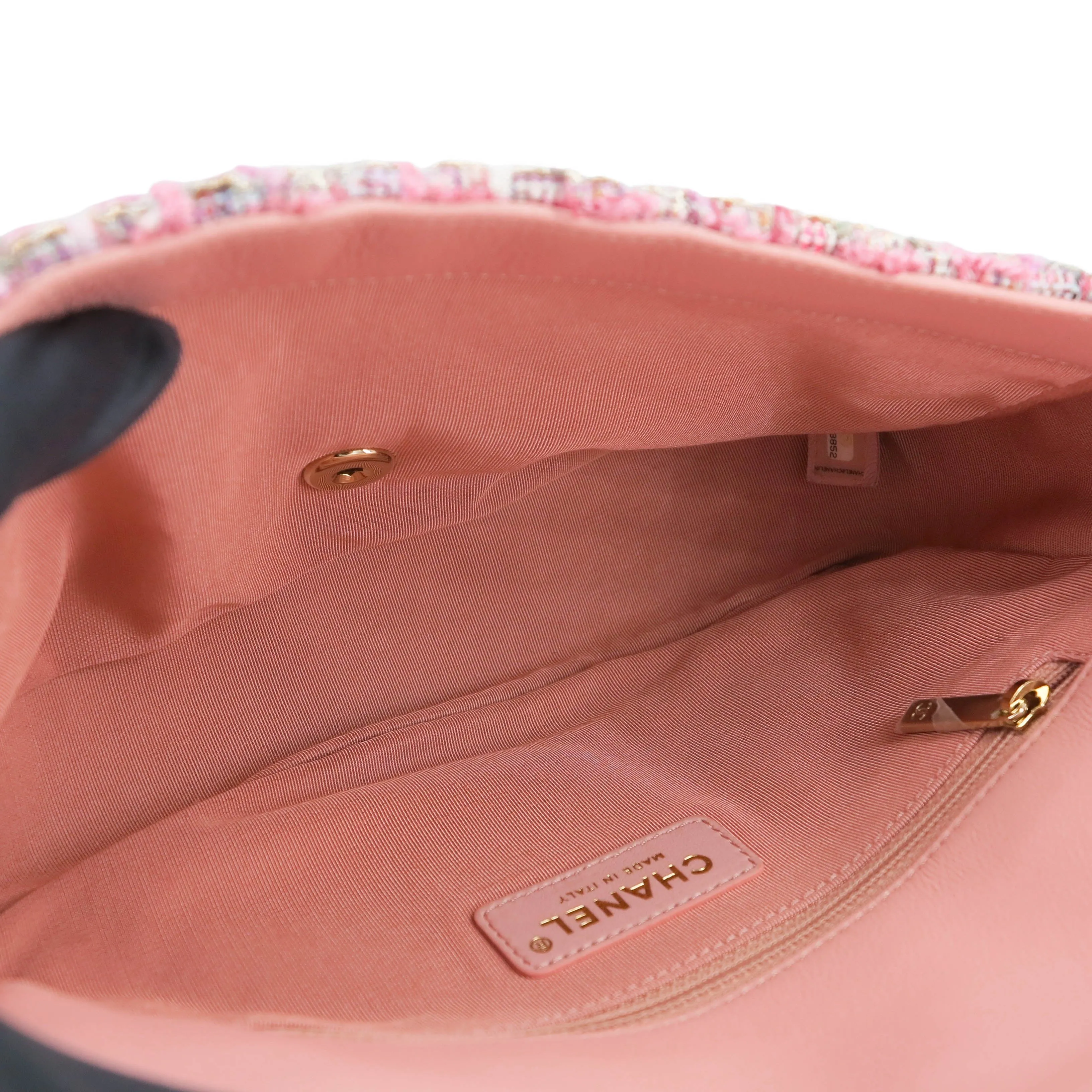 19S Pink Tweed Pearl Handle Medium Flap Bag