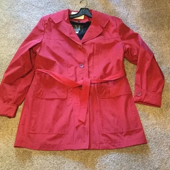 🆕All weather coat dark red