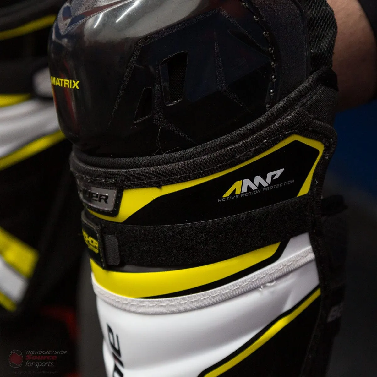 Bauer Supreme Matrix Senior Hockey Shin Guards (2019)