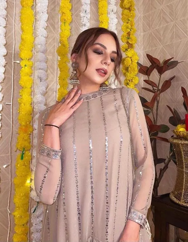 Beige Linear Tier Dhoti And Kurta