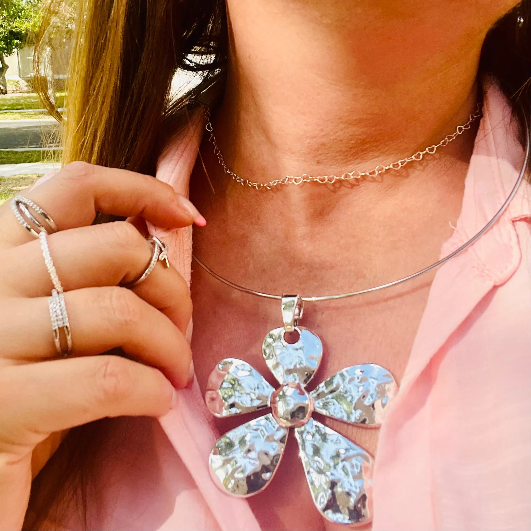 Big Flower Necklace