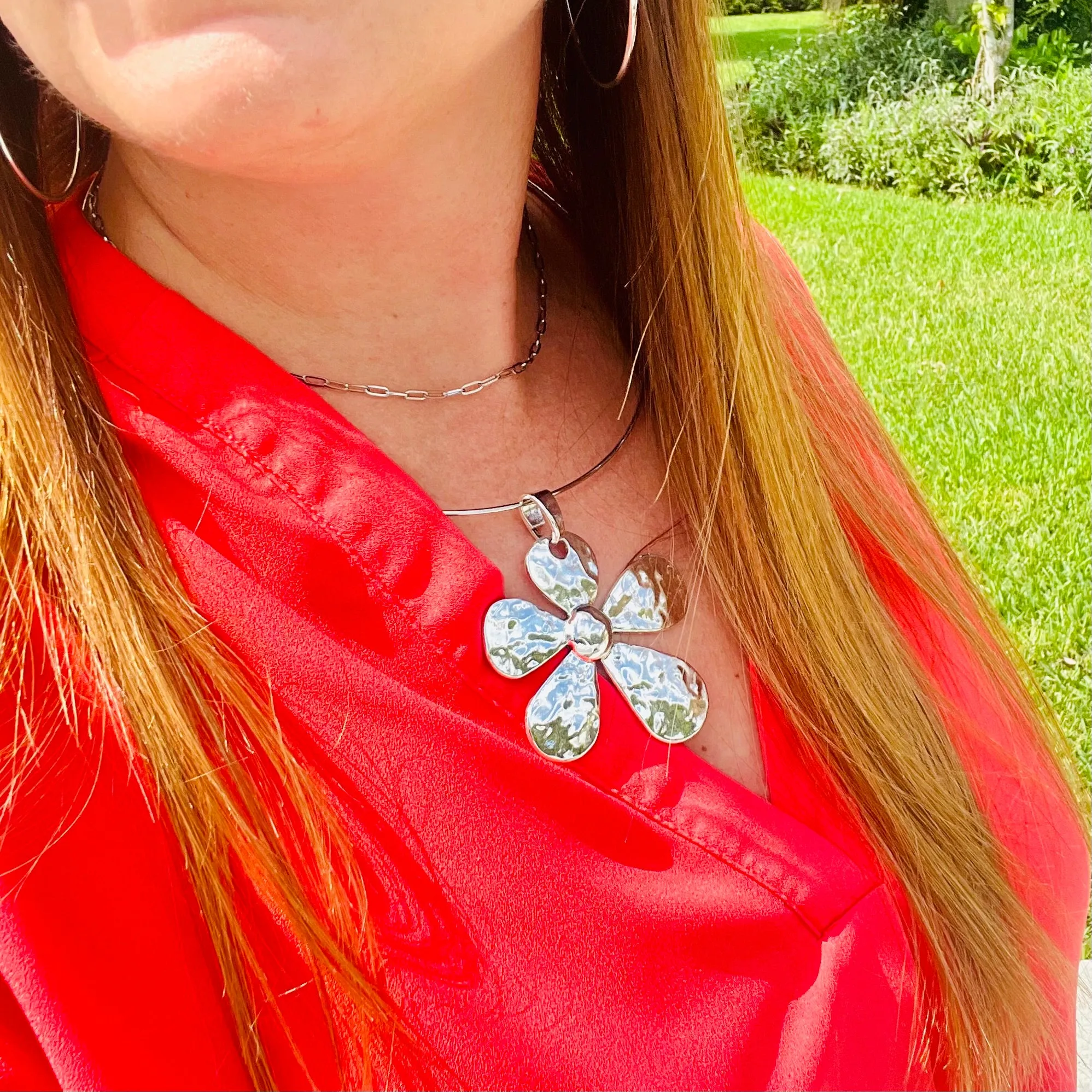 Big Flower Necklace