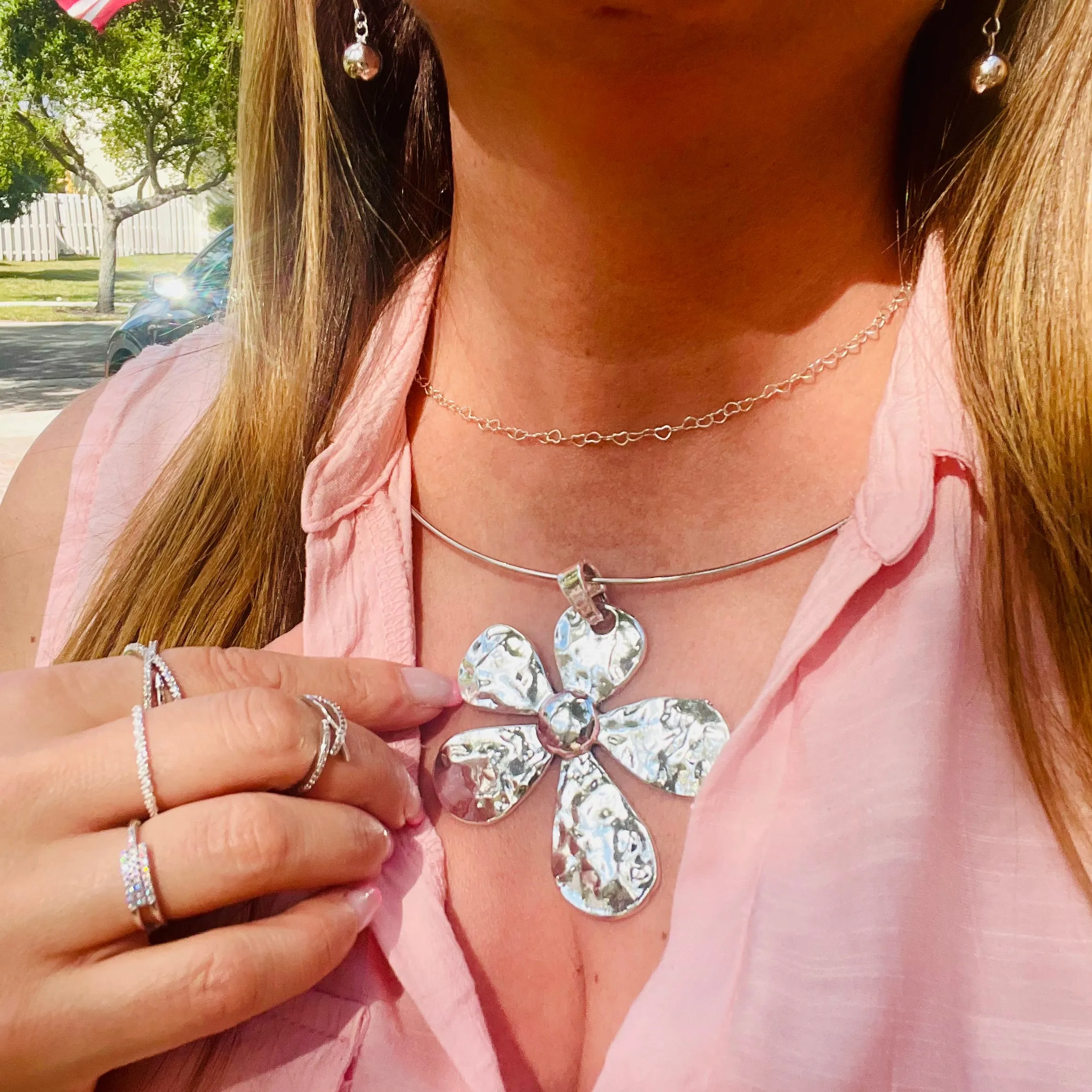 Big Flower Necklace