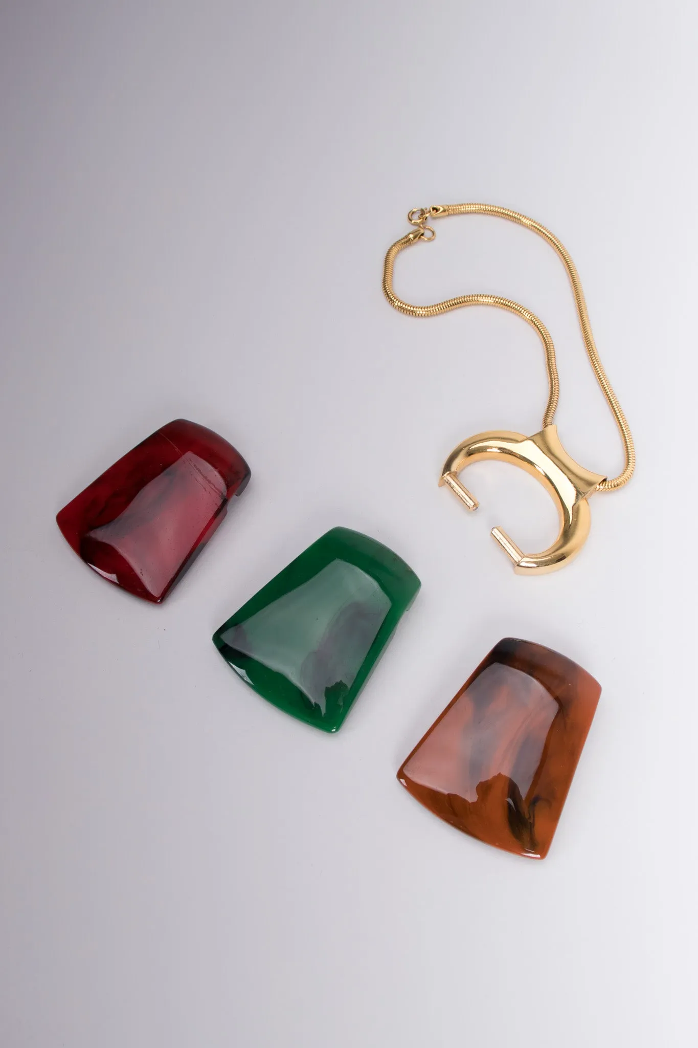 Bijoux Interchangeable Pendant Necklace