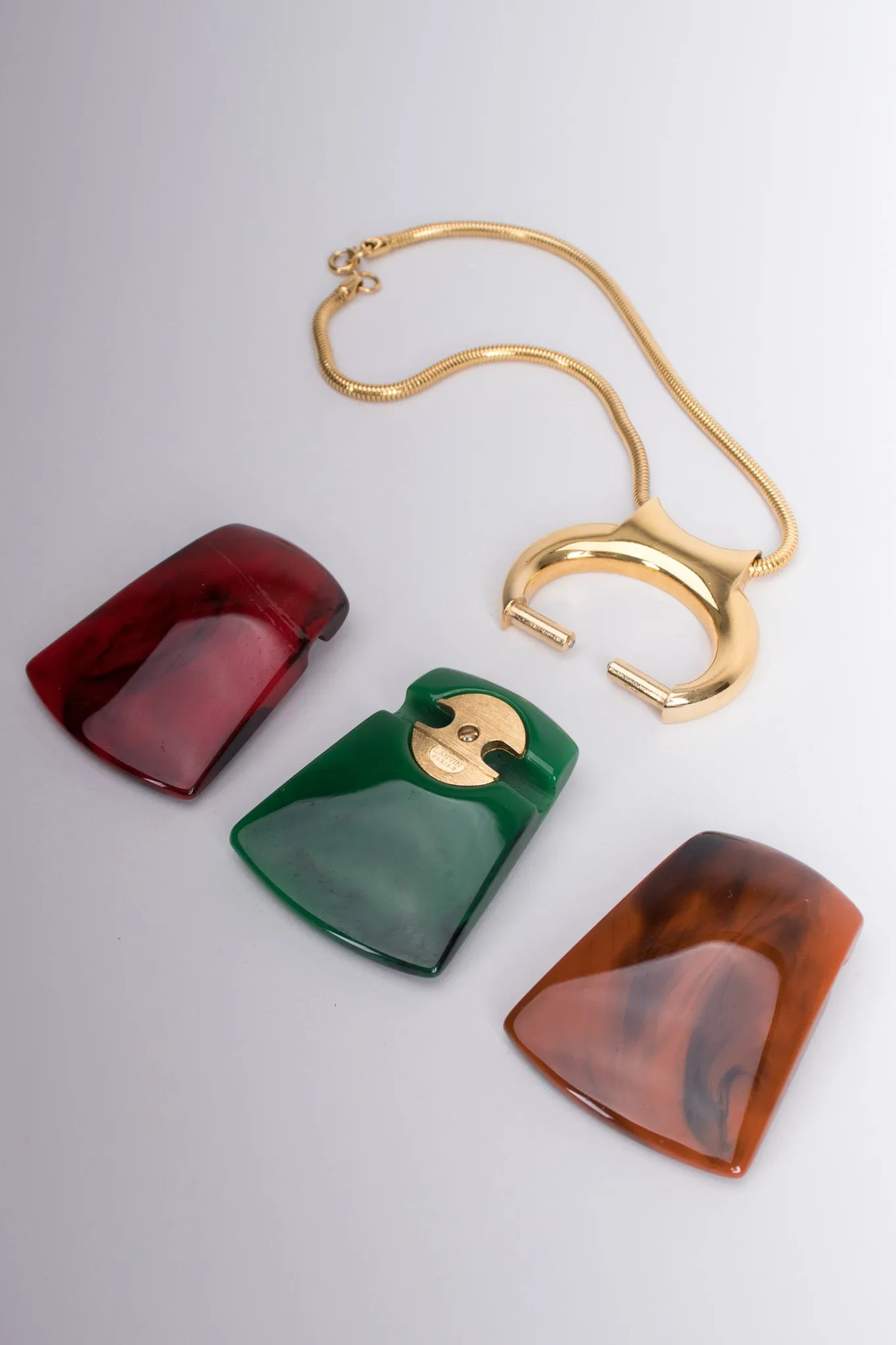 Bijoux Interchangeable Pendant Necklace