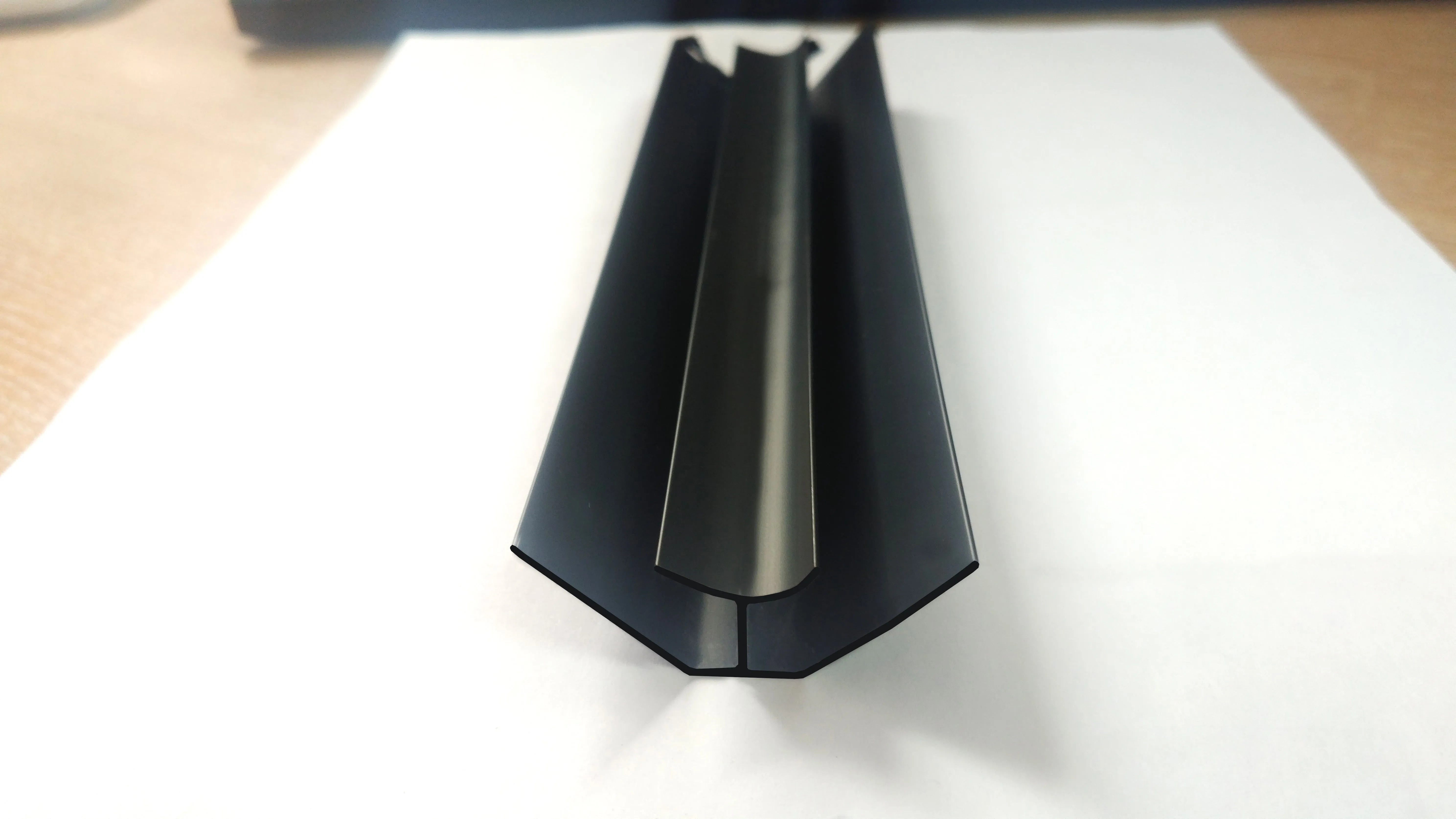 Black Internal Corner Trim For 8mm Wall Bathroom Cladding PVC Panels 2.6m Long