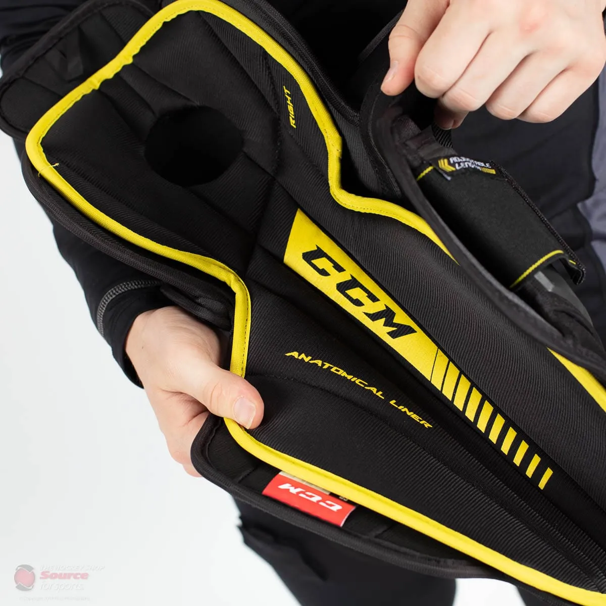 CCM Tacks Vector Pro Senior Hockey Shin Guards - 2020