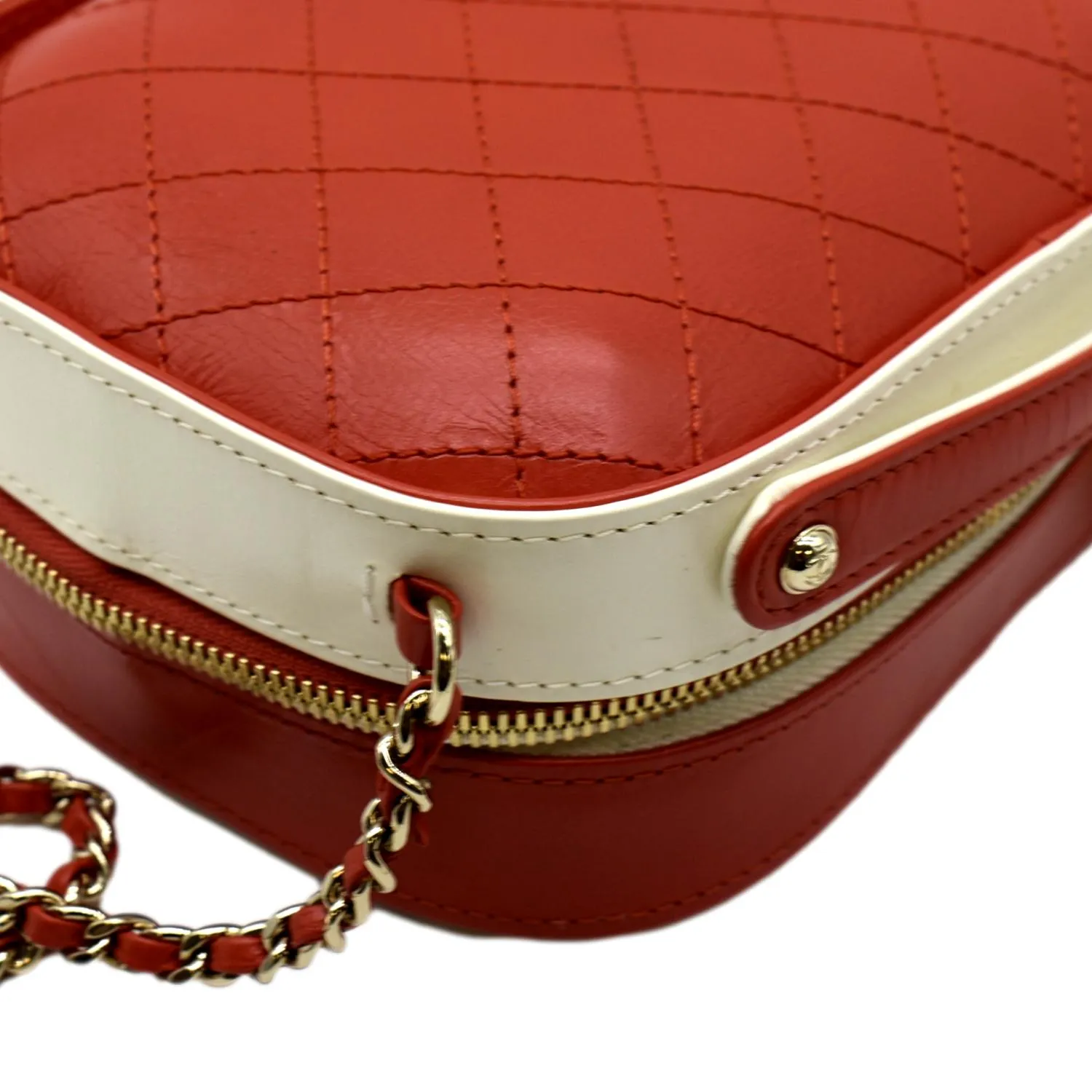 CHANEL Crumpled Calfskin Leather Vanity Case Crossbody Bag Red