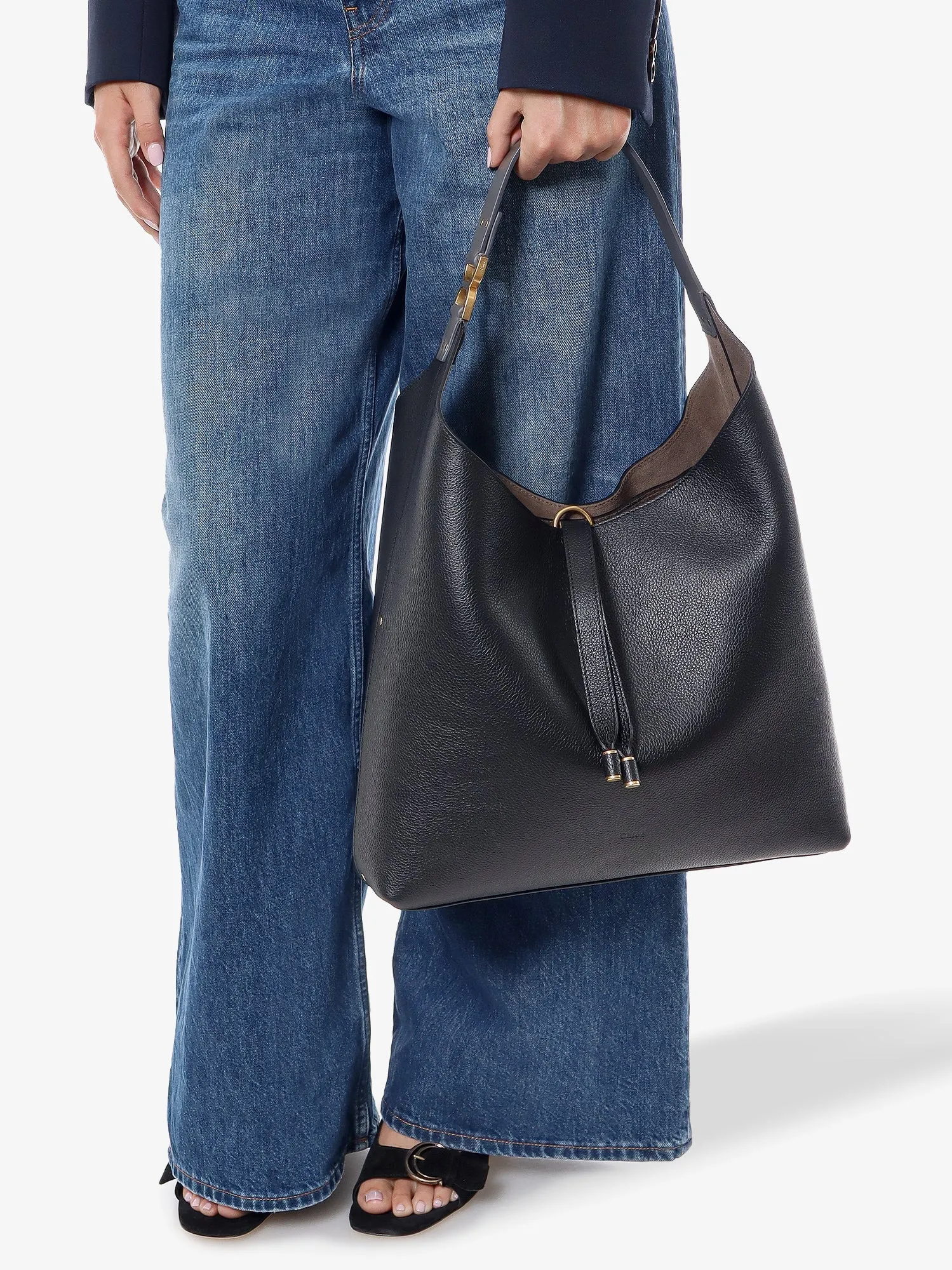 Chloe' Leather Shoulder Bag Wih Iconic Metal Detail