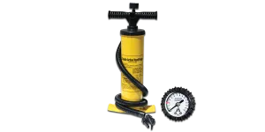 DOUBLE-ACTION HAND PUMP WITH PRESSURE GAUGE