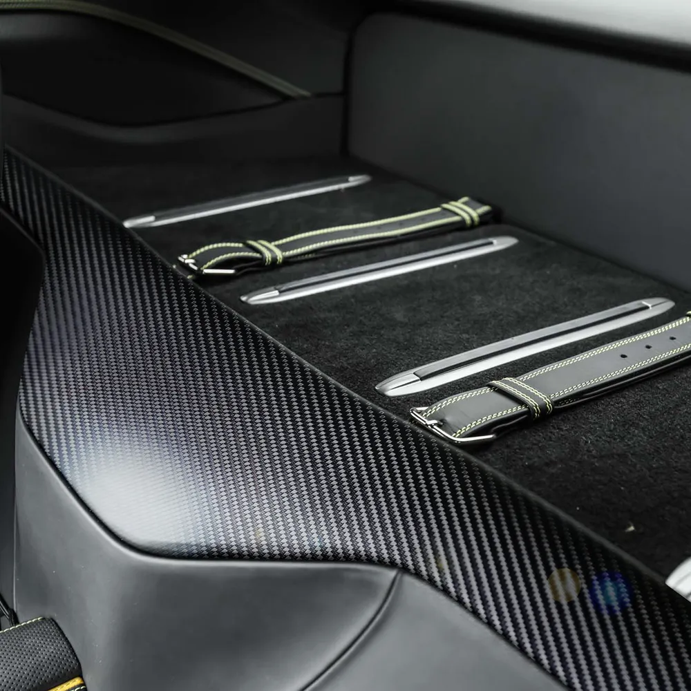 Ferrari 812 Superfast/F12 Carbon Fiber Luggage Retainer Lip