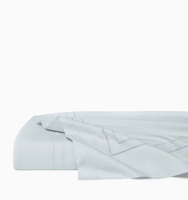 Finna Percale Sheet Collection