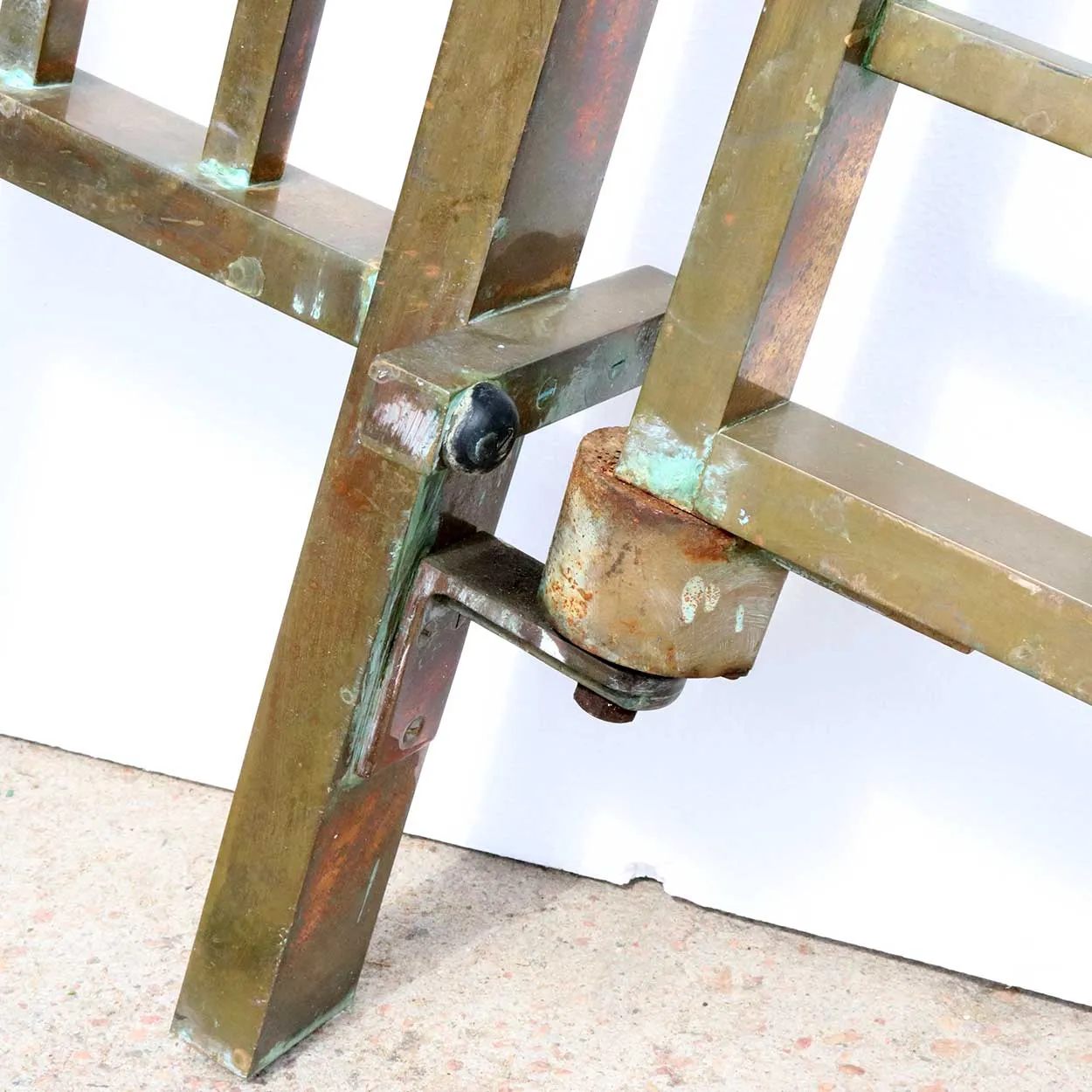 Five-Part American Solid Bronze and Mahogany Architectural Railing