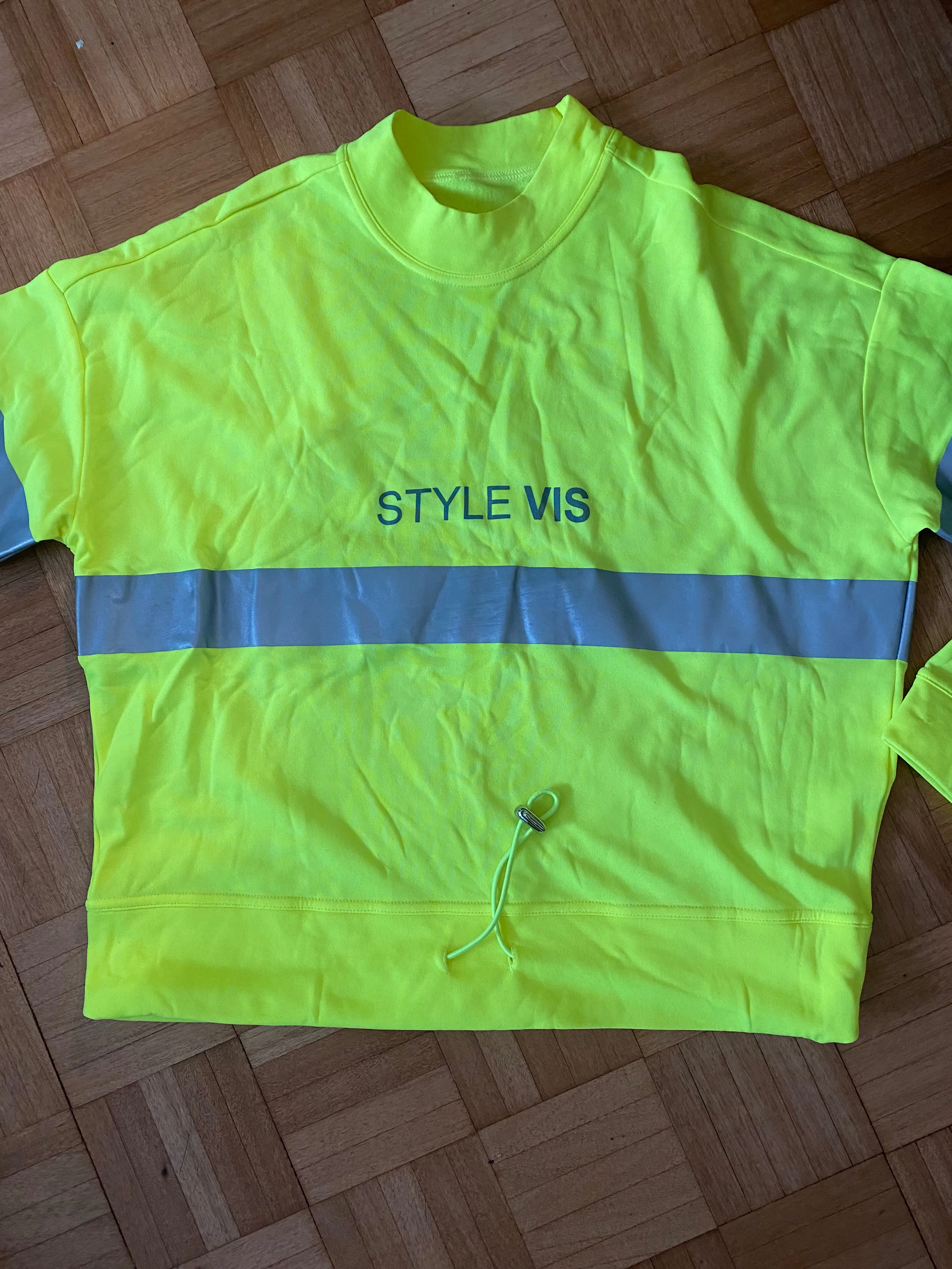 Fluorescent yellow fleece lined lightweight top with draw string S