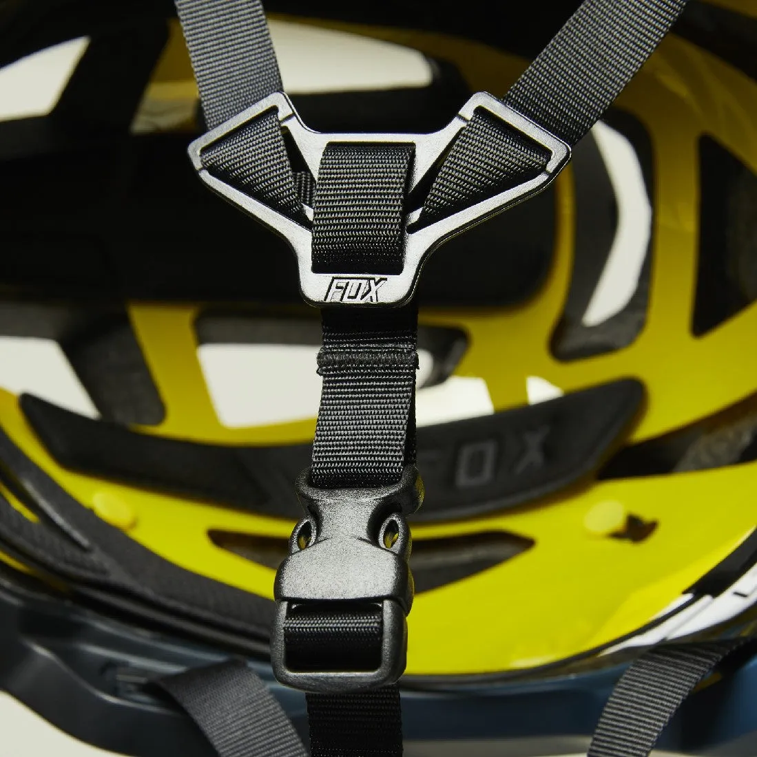 Fox Speedframe Mips Helmet Dark Indo