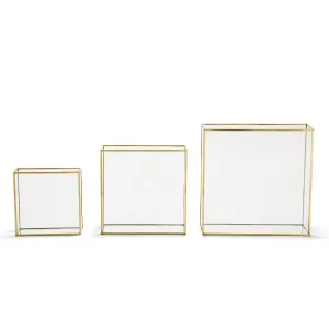 Gold Trimmed Window Square Vase