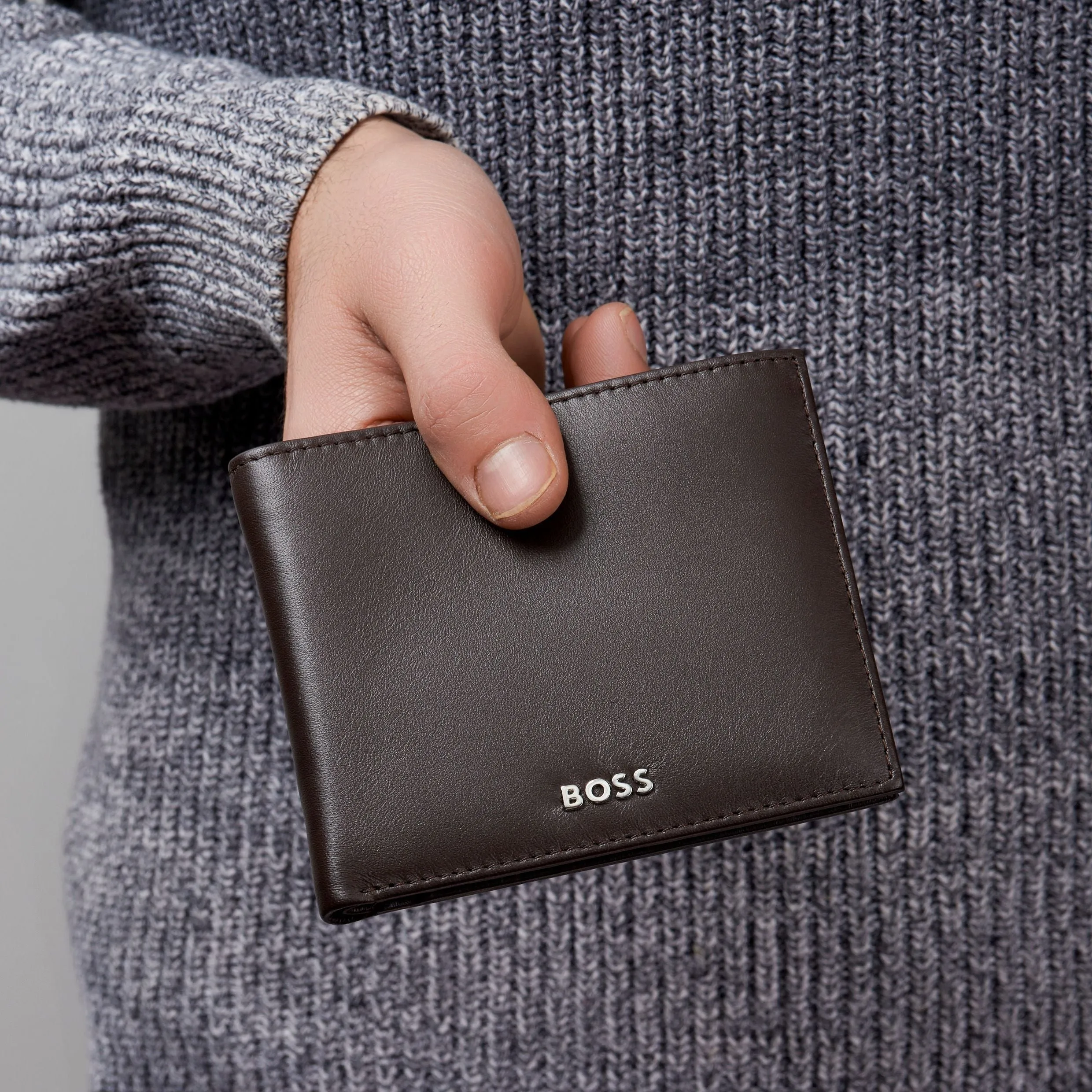HUGO BOSS HLY403Y-Wallet with flap Classic Smooth Brown