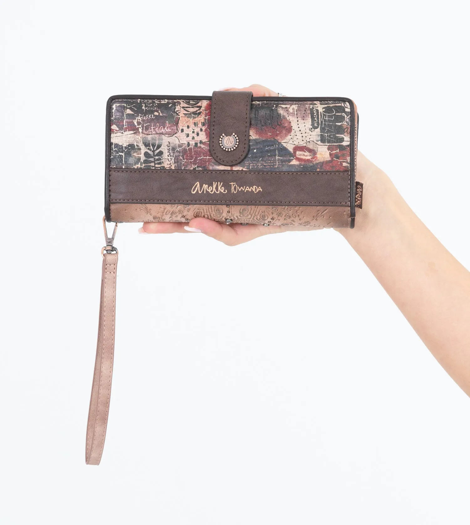 Ixchel Big wallet with a zip