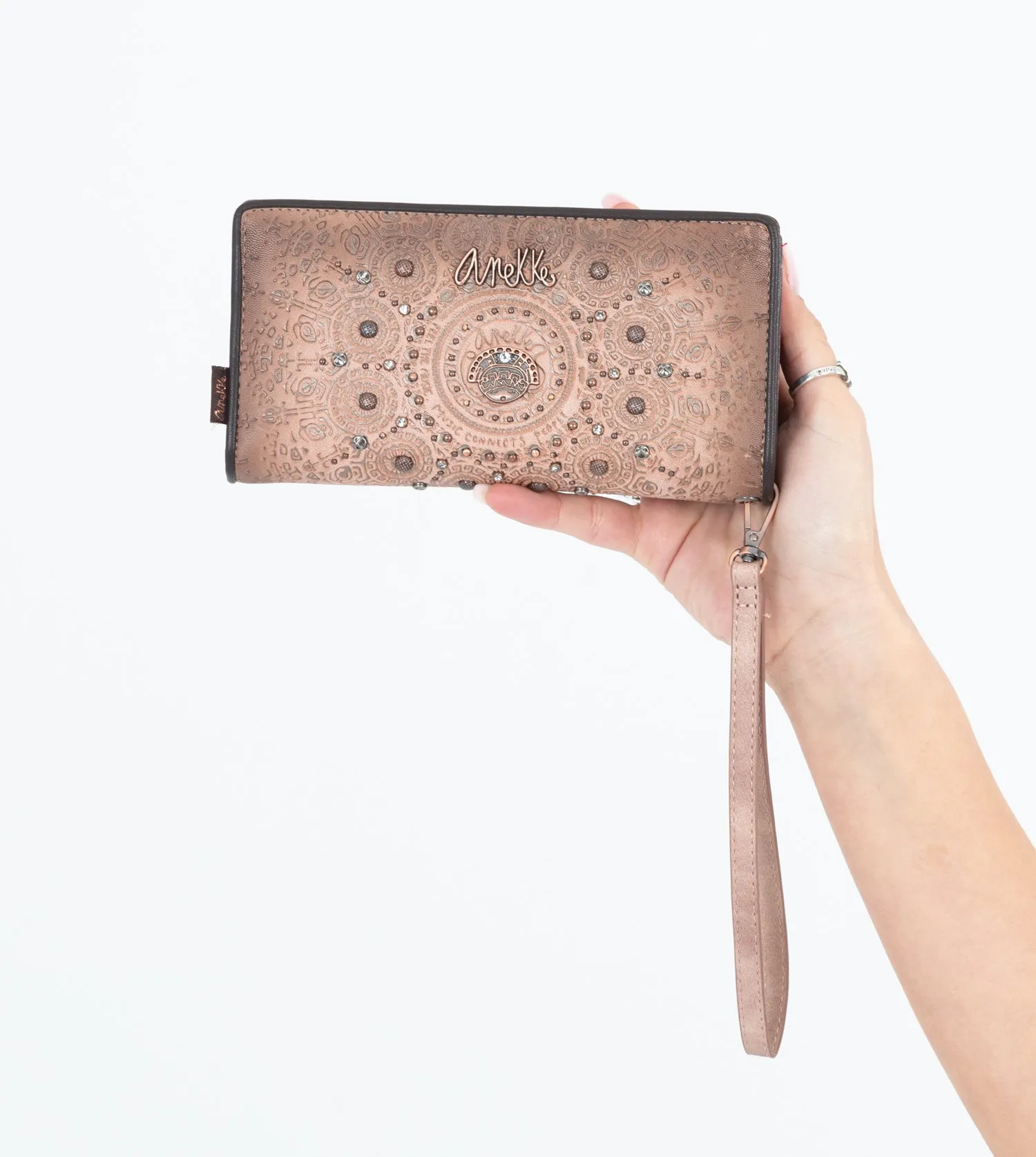 Ixchel Big wallet with a zip