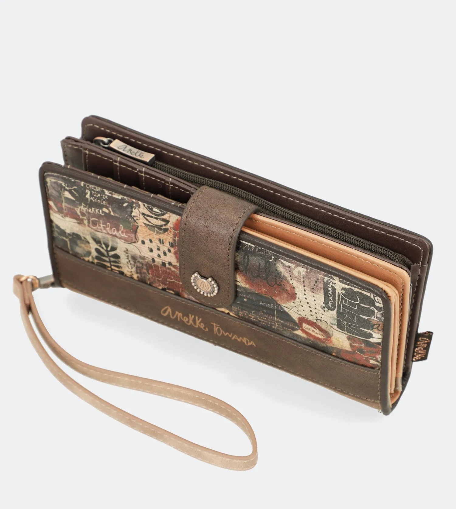 Ixchel Big wallet with a zip