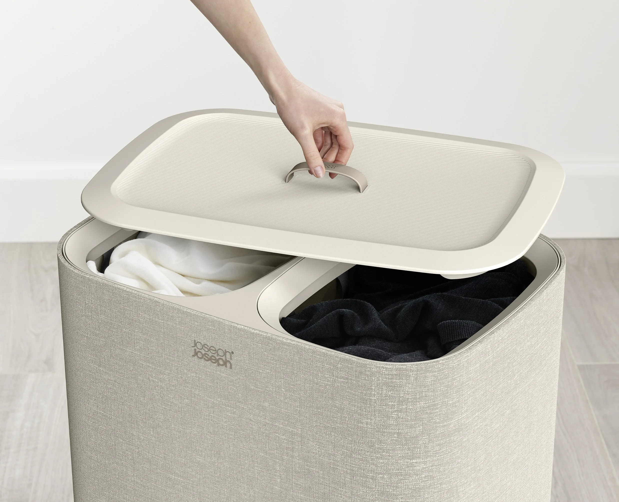 Joseph Joseph 90L Laundry Basket Ecru