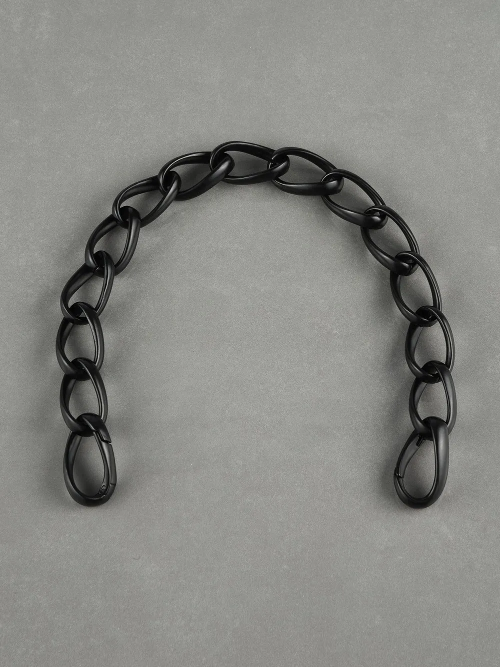 Le Signature Chain Add On in Matte Black