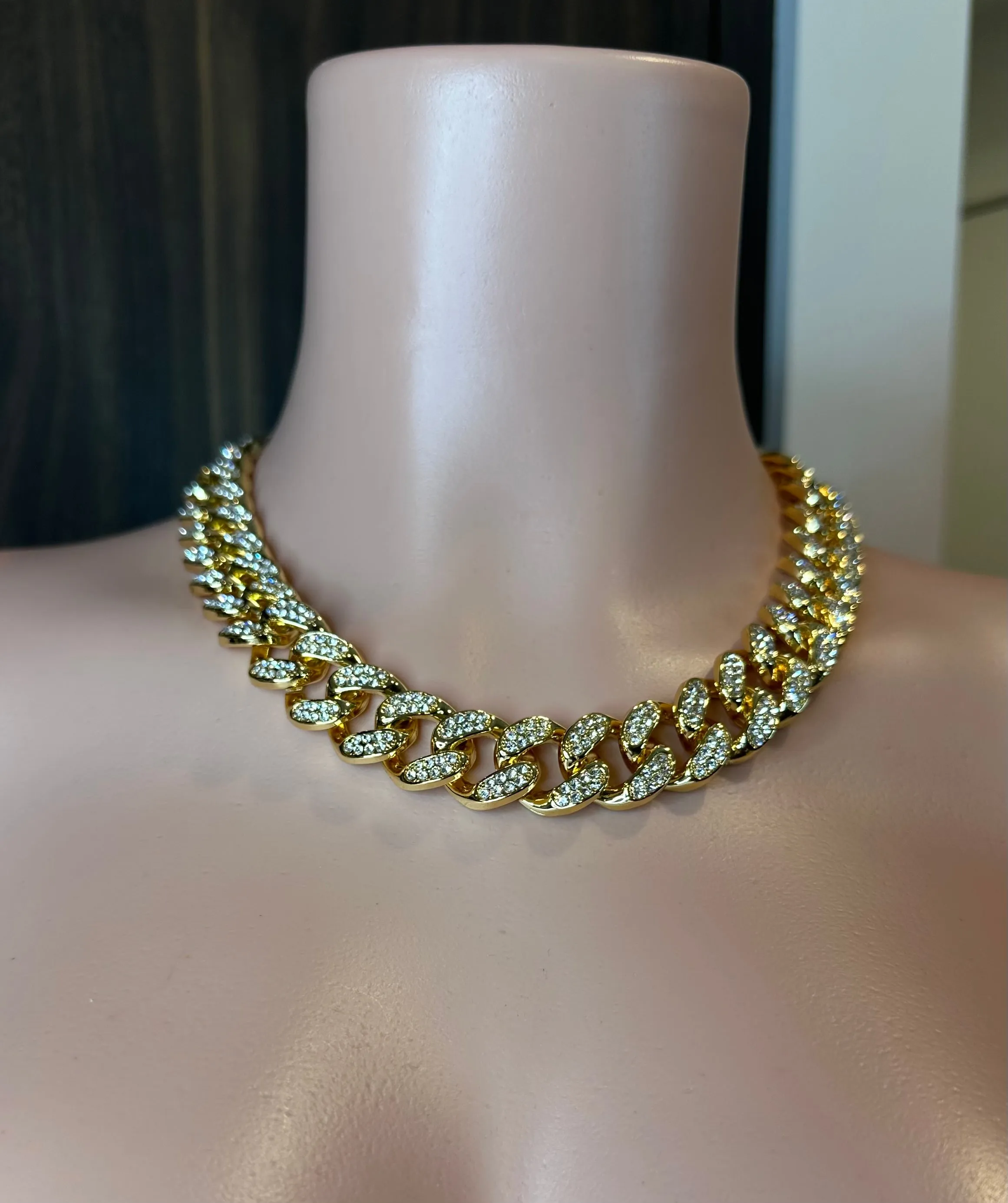 LINKED UP CHAIN