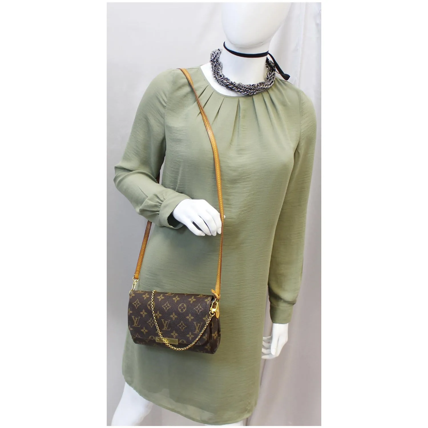 LOUIS VUITTON Favorite PM Monogram Canvas Crossbody Bag Brown