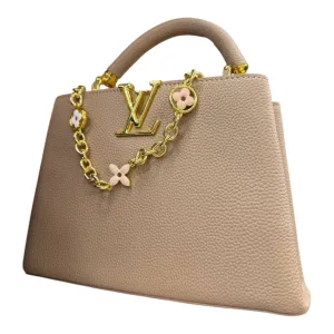 Louis Vuitton Nude Blossom Handbag – Gold Floral Edition 🤍🌸