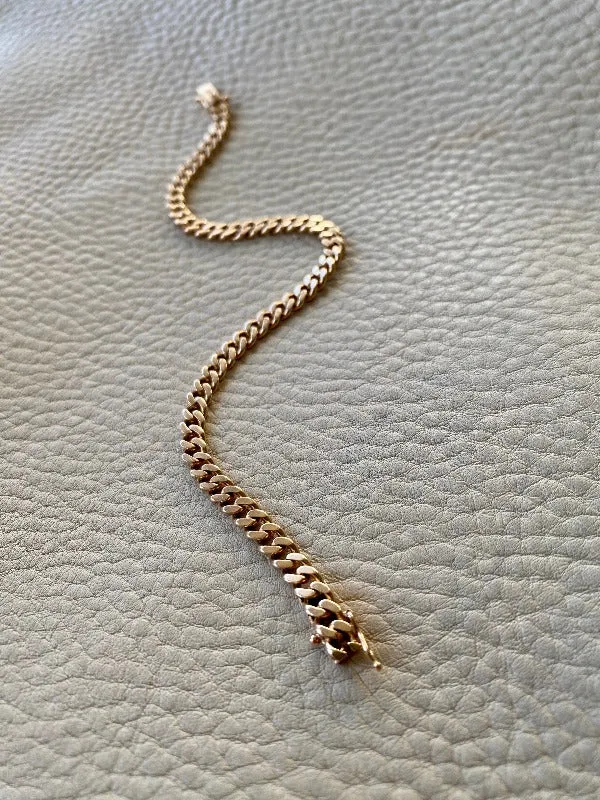 Luxe 1962 Swedish vintage curb link bracelet - 18k solid gold chain bracelet - 14.2g