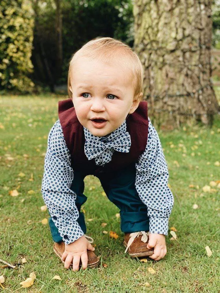 Michael : Blue floral shirt & bowtie