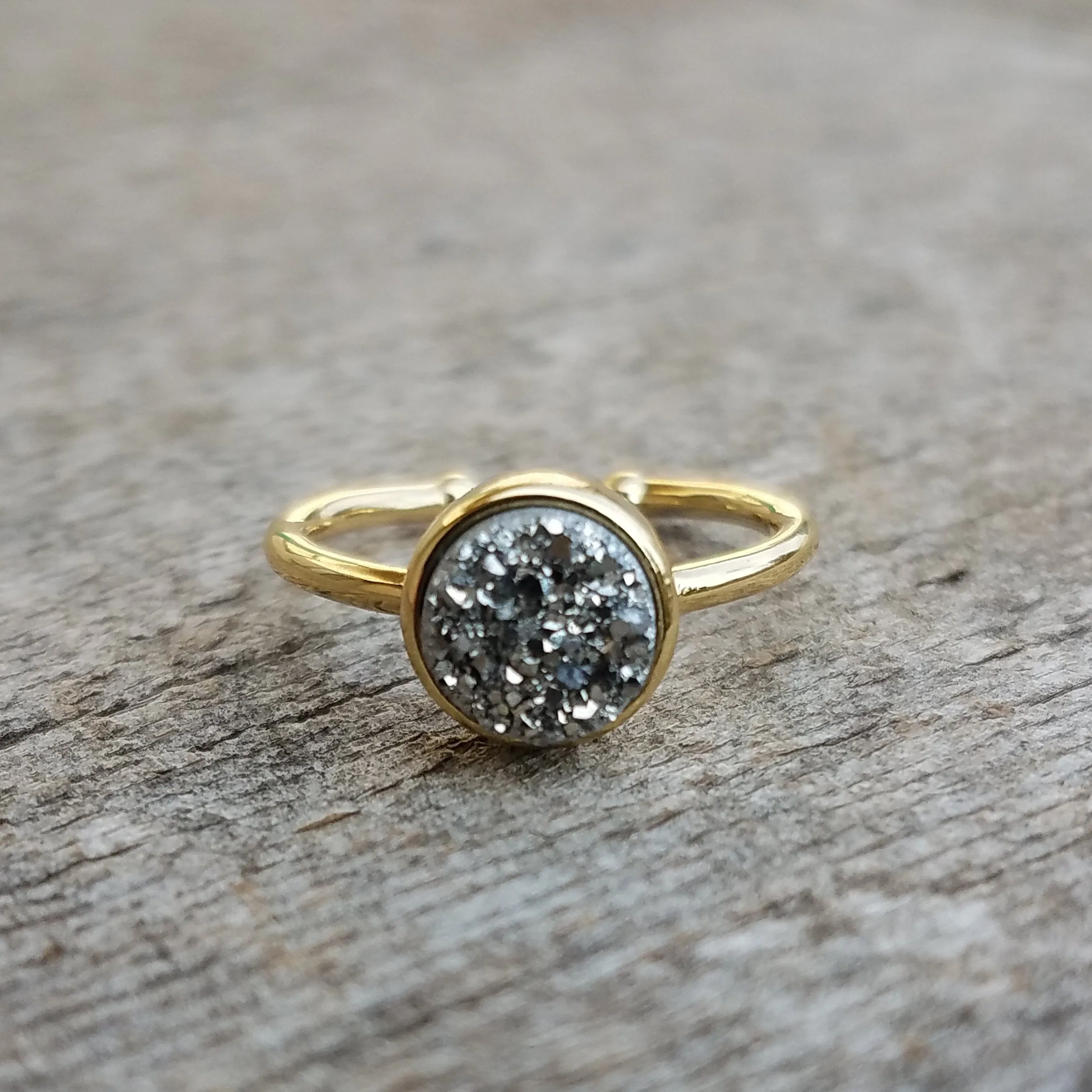 Minimalist Druzy Ring