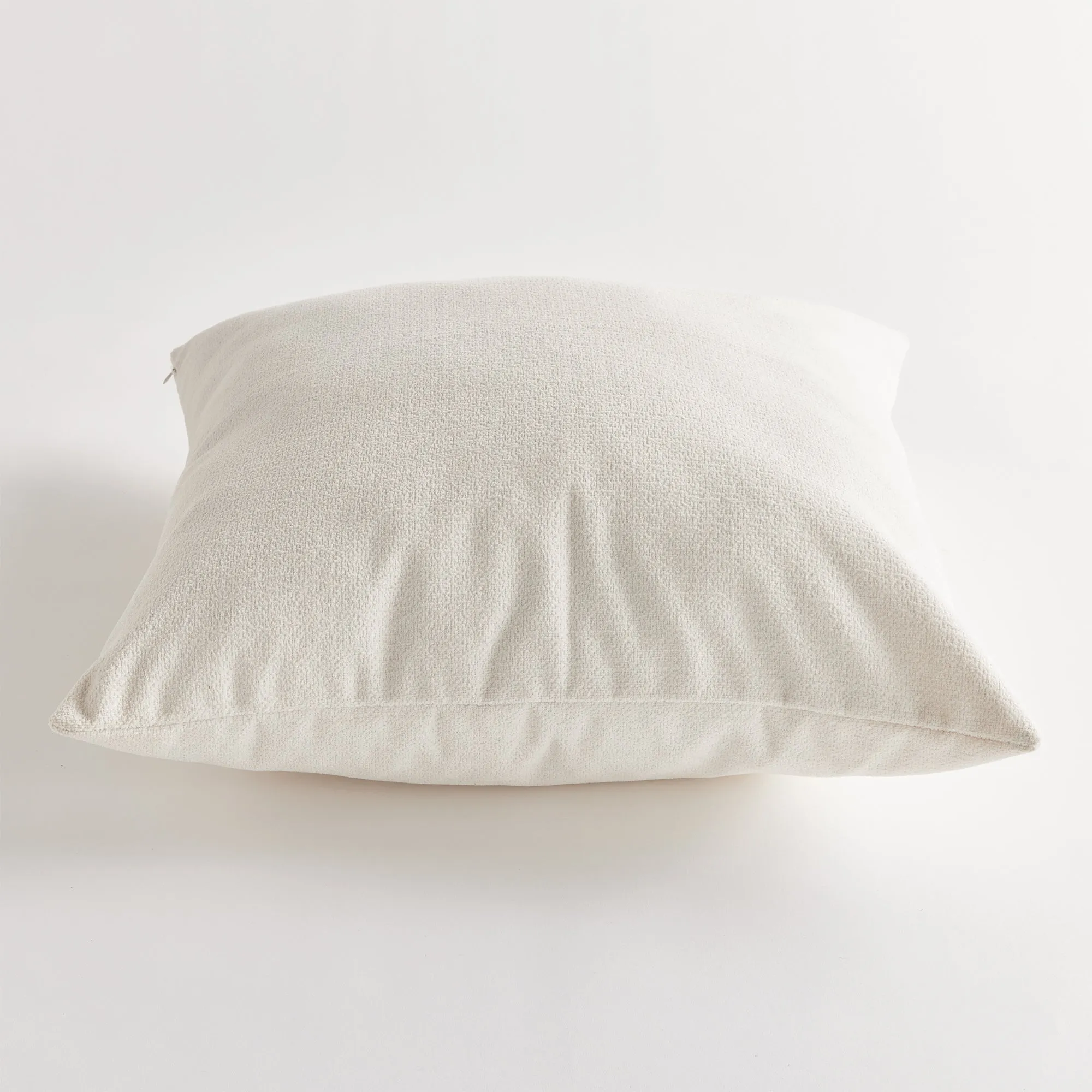 NAPA Home & Garden, COOPER SQUARE INDOOR-OUTDOOR PILLOW 24",N4UM20WH