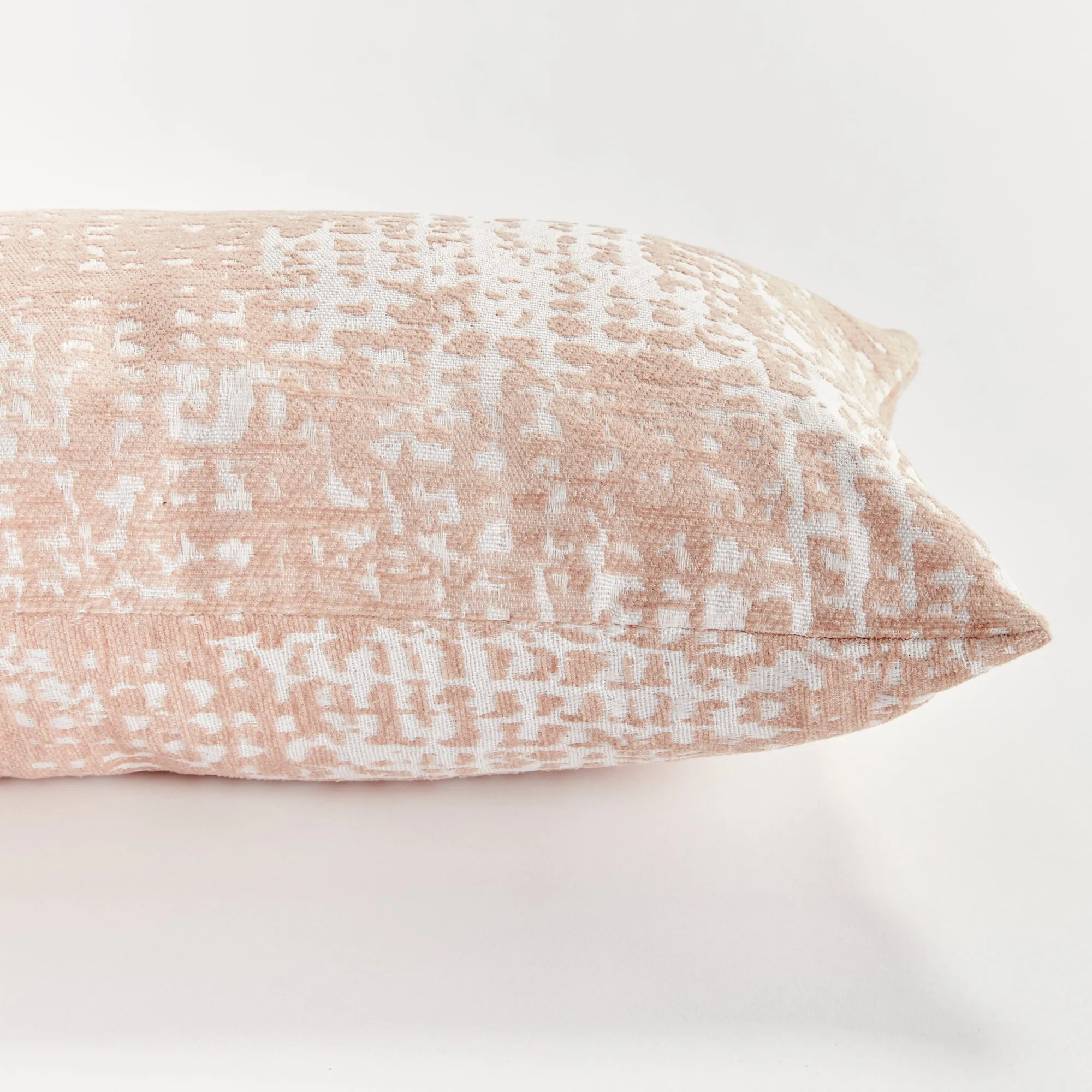 NAPA Home & Garden, HANA LUMBAR INDOOR-OUTDOOR PILLOW,N5LM09PKL