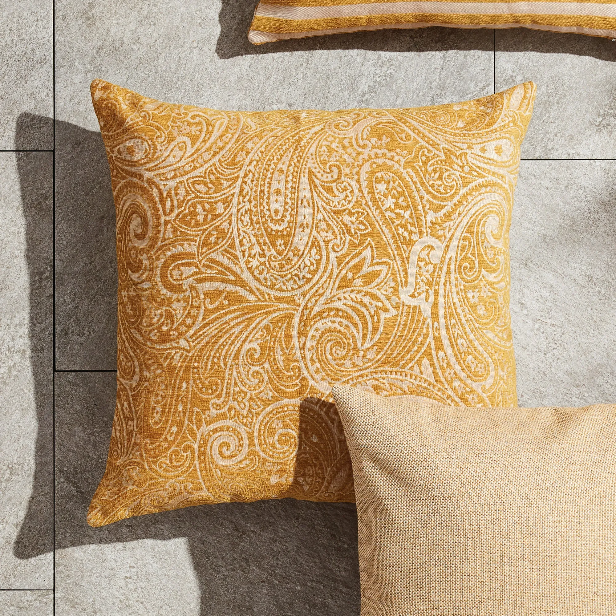 NAPA Home & Garden, YARA SQUARE INDOOR-OUTDOOR PILLOW 24",N4UM13