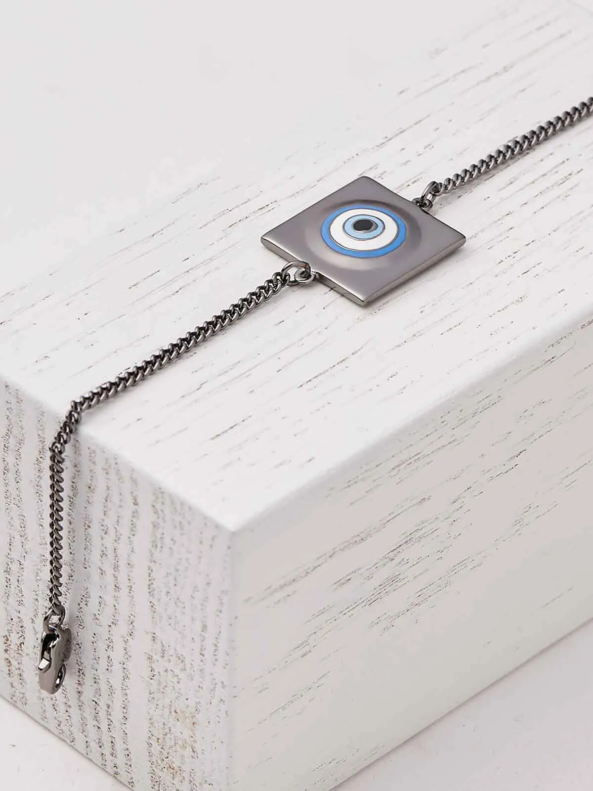 Outhouse   -   Eye Promise Protego Chain Bracelet