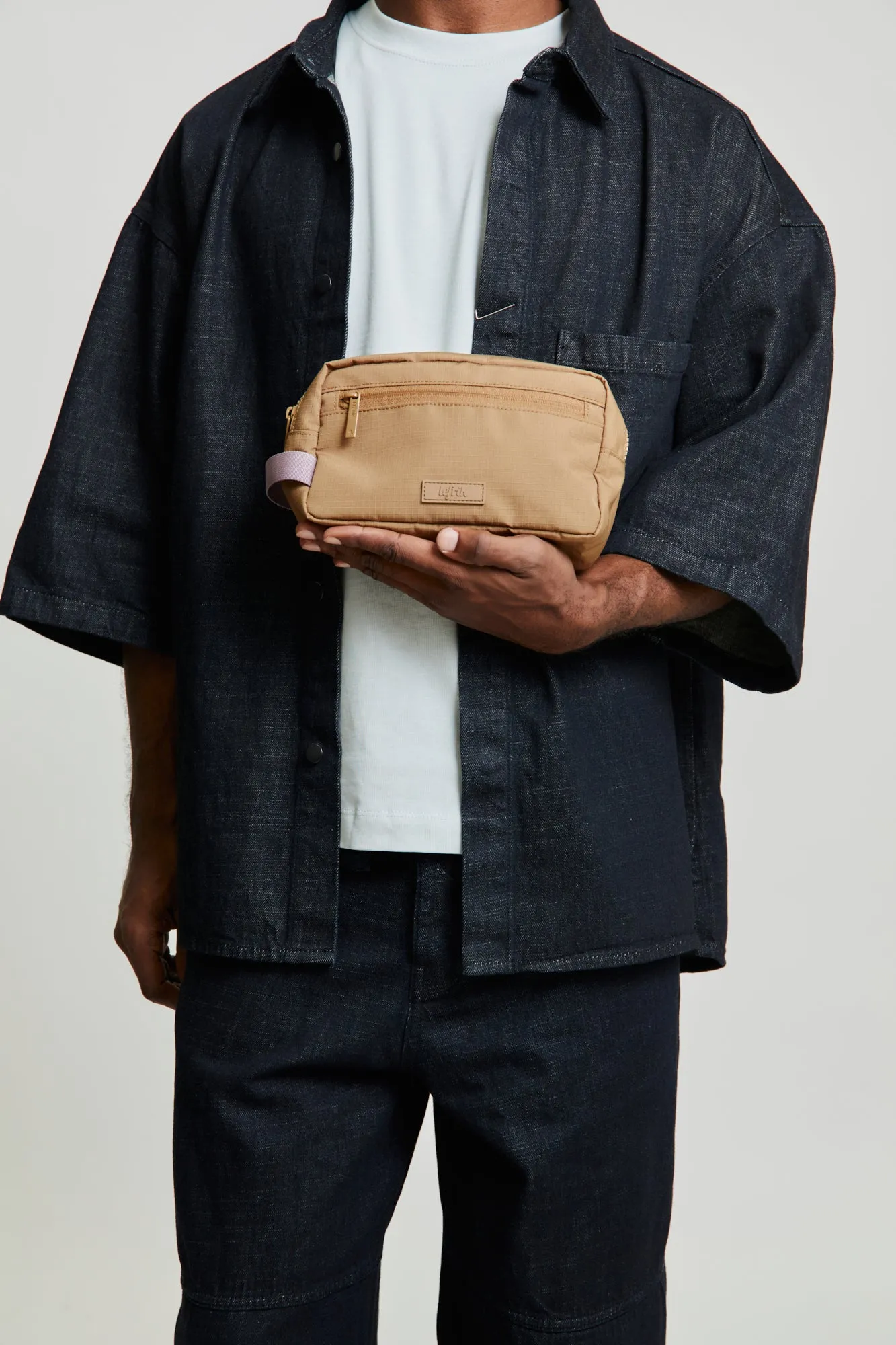 Pack Strata 15" Bag Toffeee Vandra
