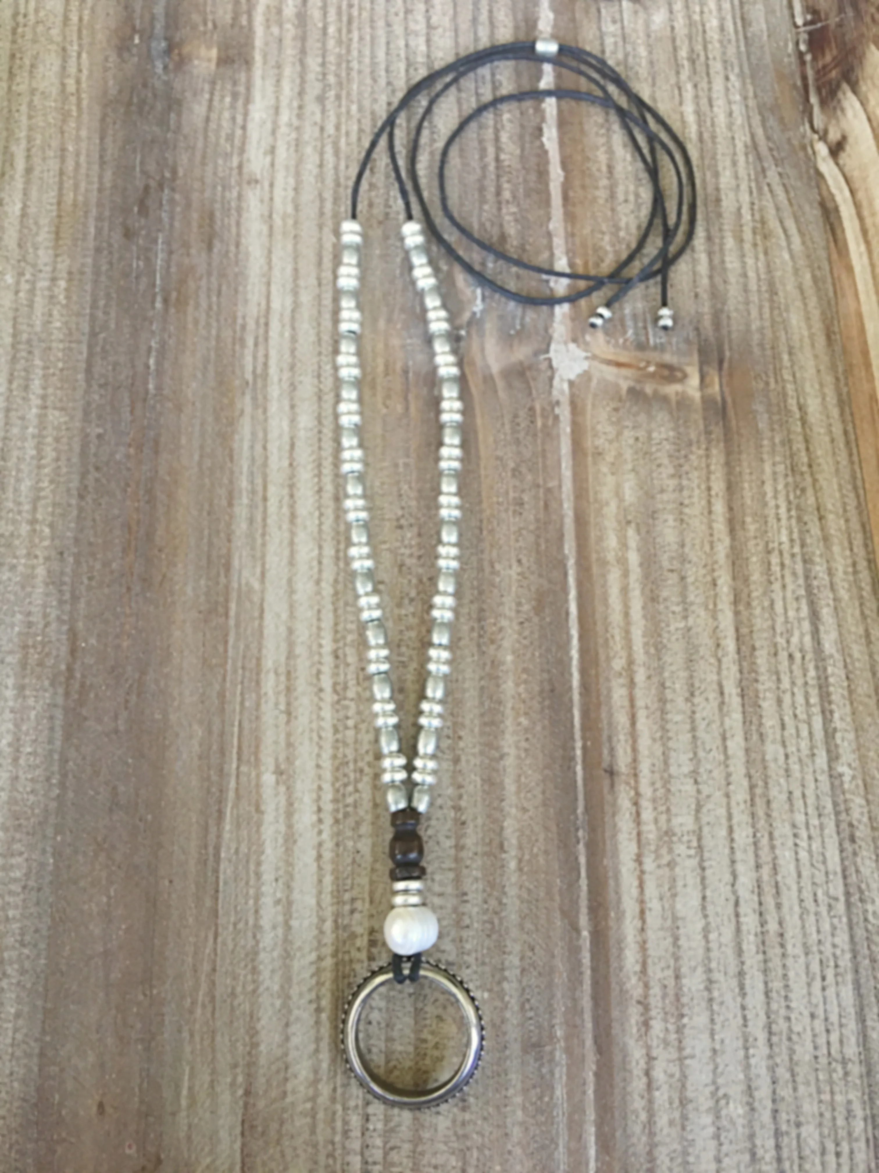Pearl Centeted Eyering Necklace