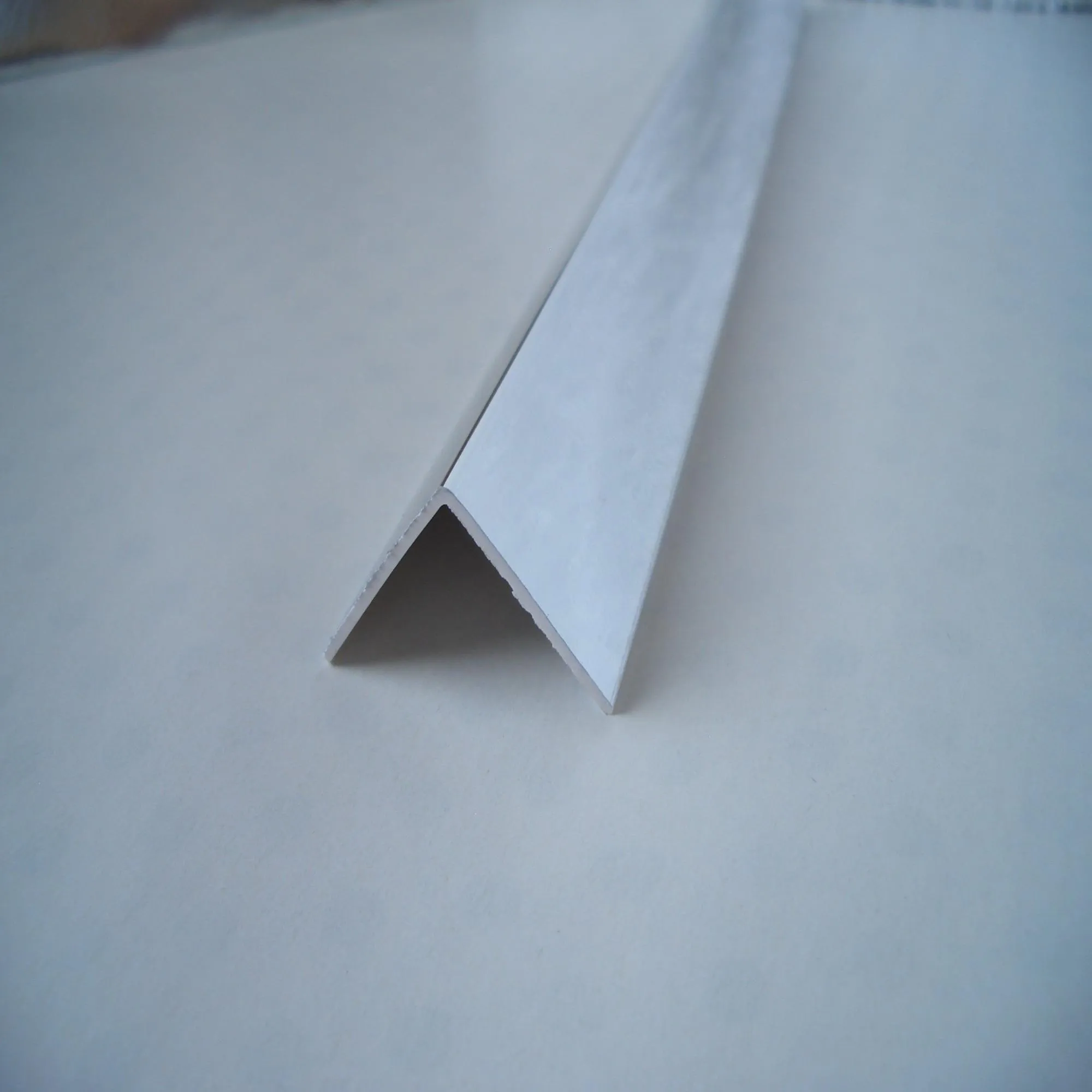 Rigid Angle Chrome Cladding Trims 25mm x 25mm For Bathroom Panels
