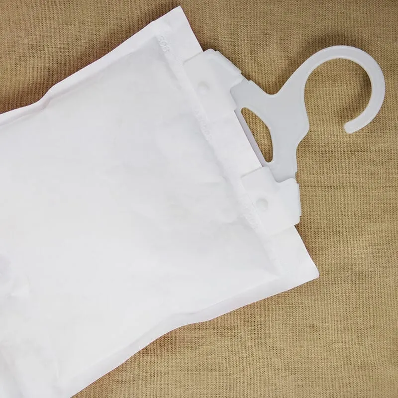 Sakura Hanging Dehumidifier Bags - Camphor Scent - 220g x 2