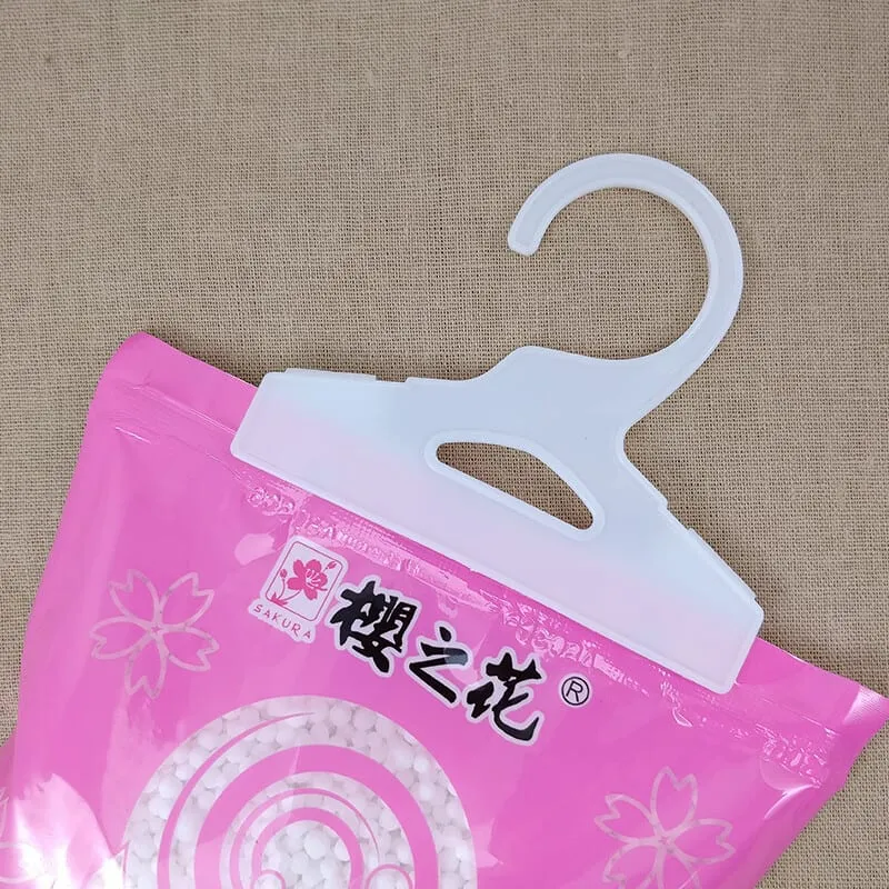 Sakura Hanging Dehumidifier Bags - Camphor Scent - 220g x 2