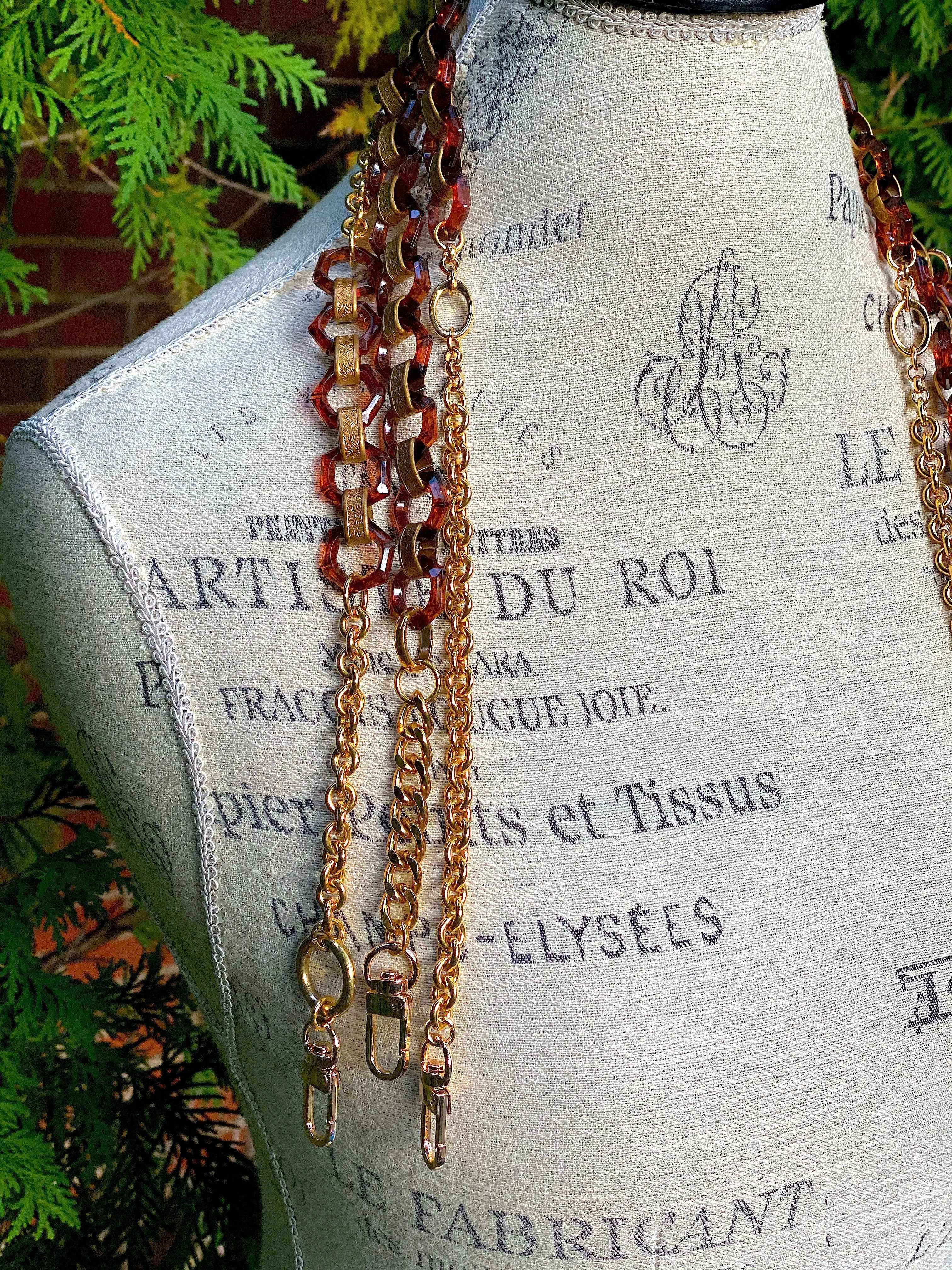 Tortoise Glass Mask Chain
