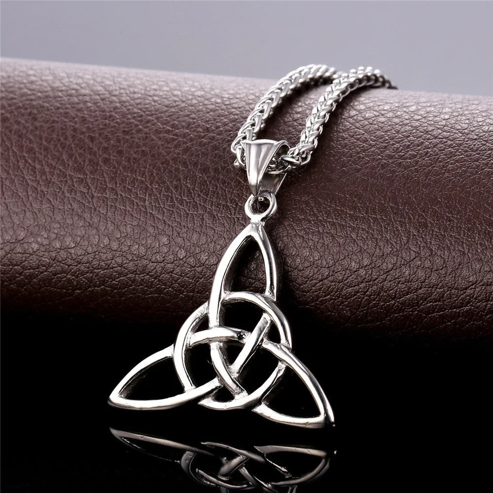 Viking Valknut Necklace N047