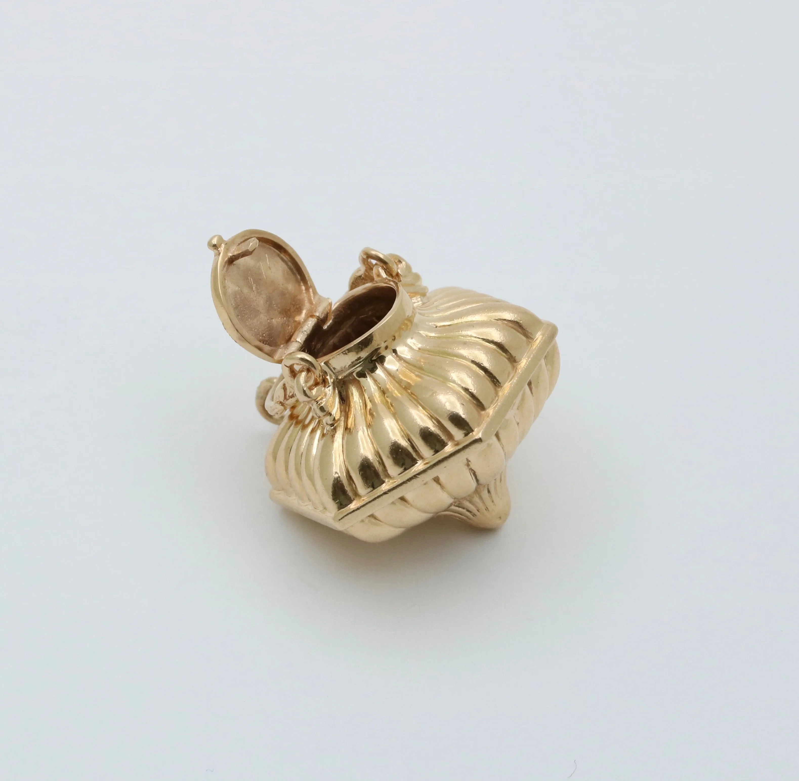 Vintage 14K Gold Lantern Shaped Bottle Pendant