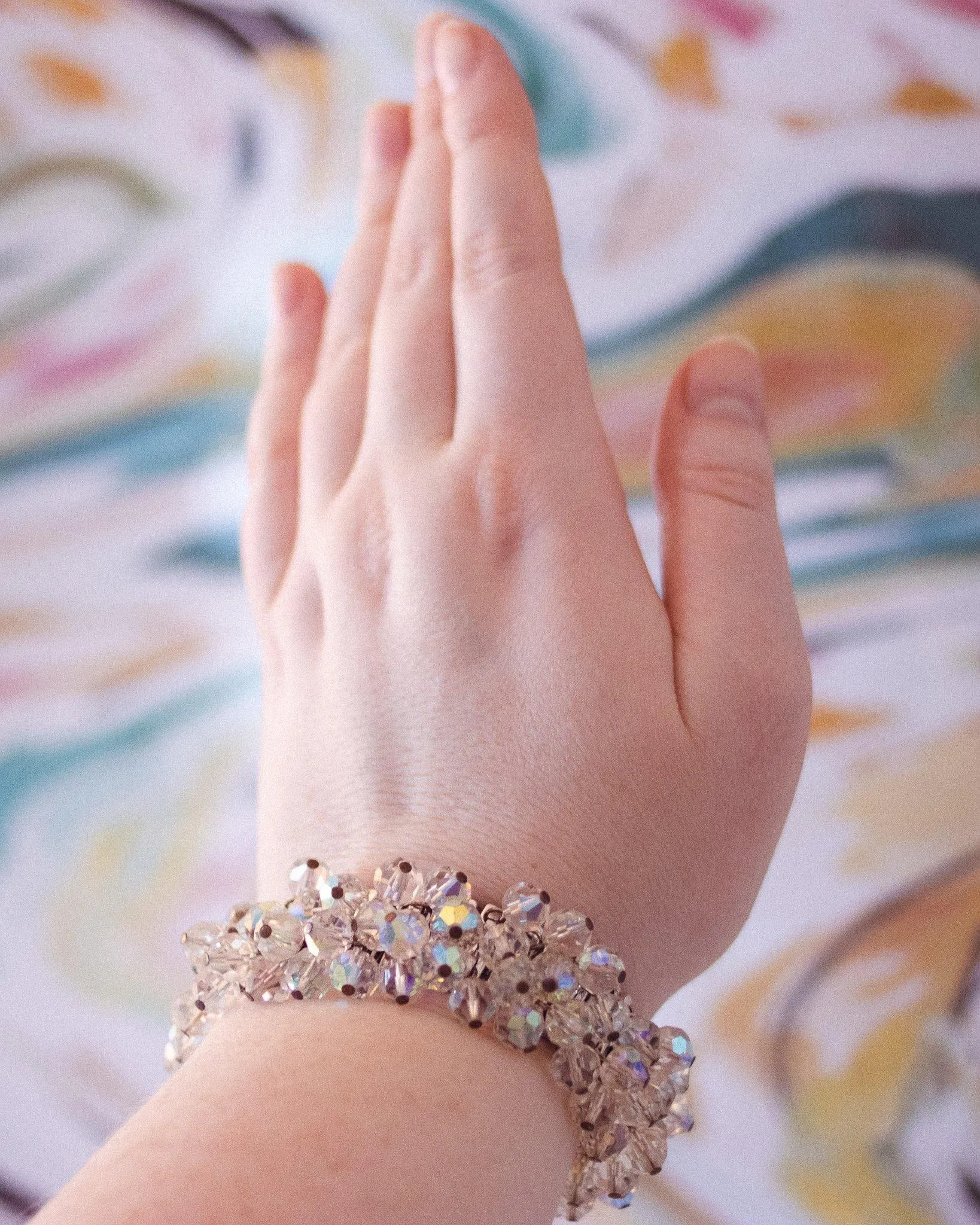 Vintage Japan Aurora Borealis Faceted Crystal Bead ‘Cha-Cha’ Expansion Bracelet