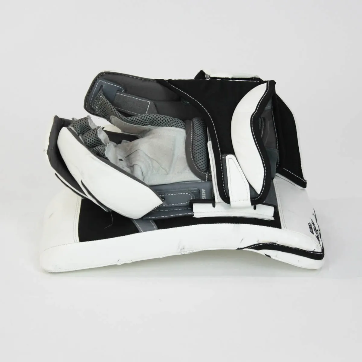 Warrior Ritual G4 Pro Senior Goalie Blocker - Demo B